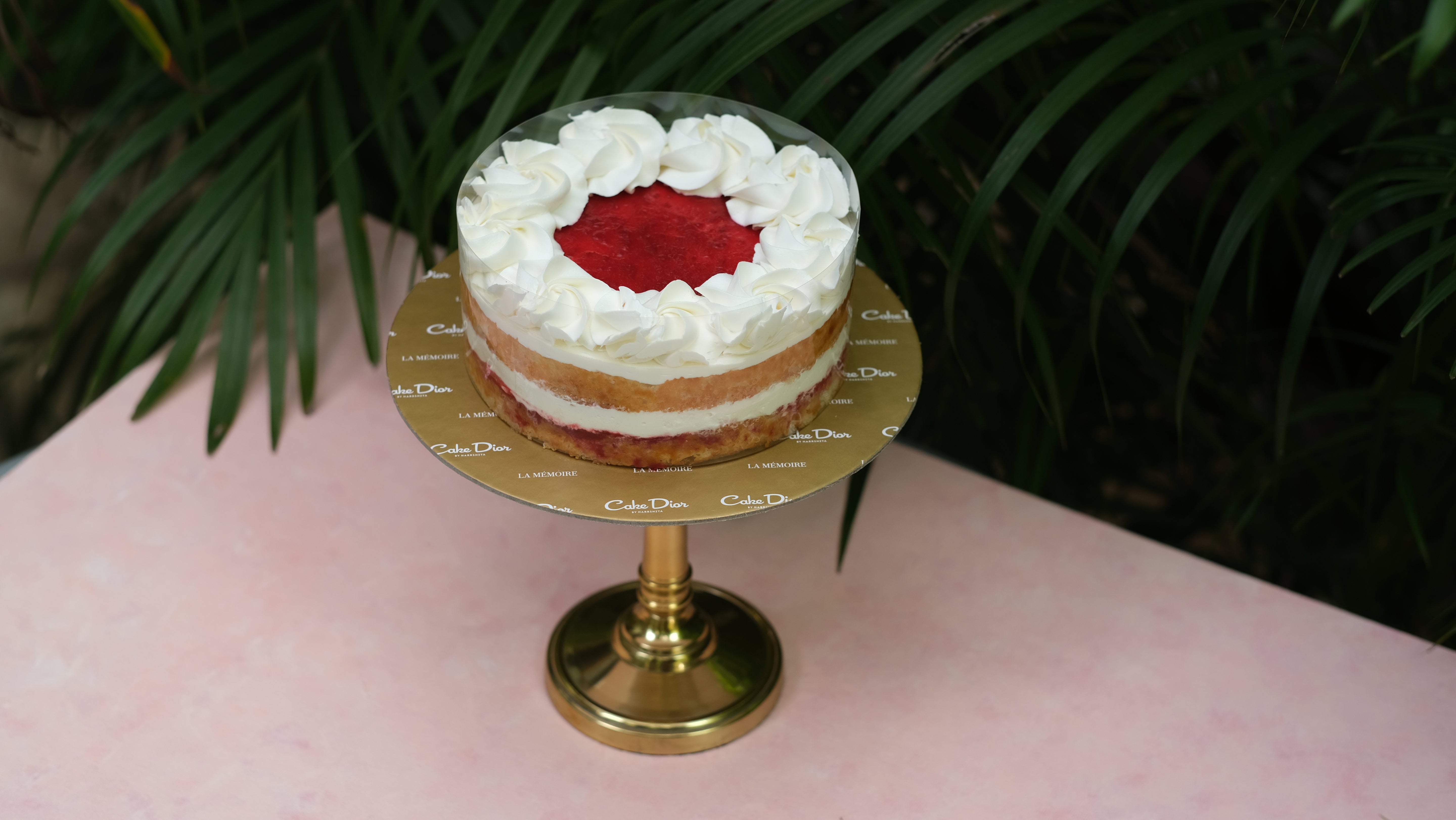 Lemon raspberry cake