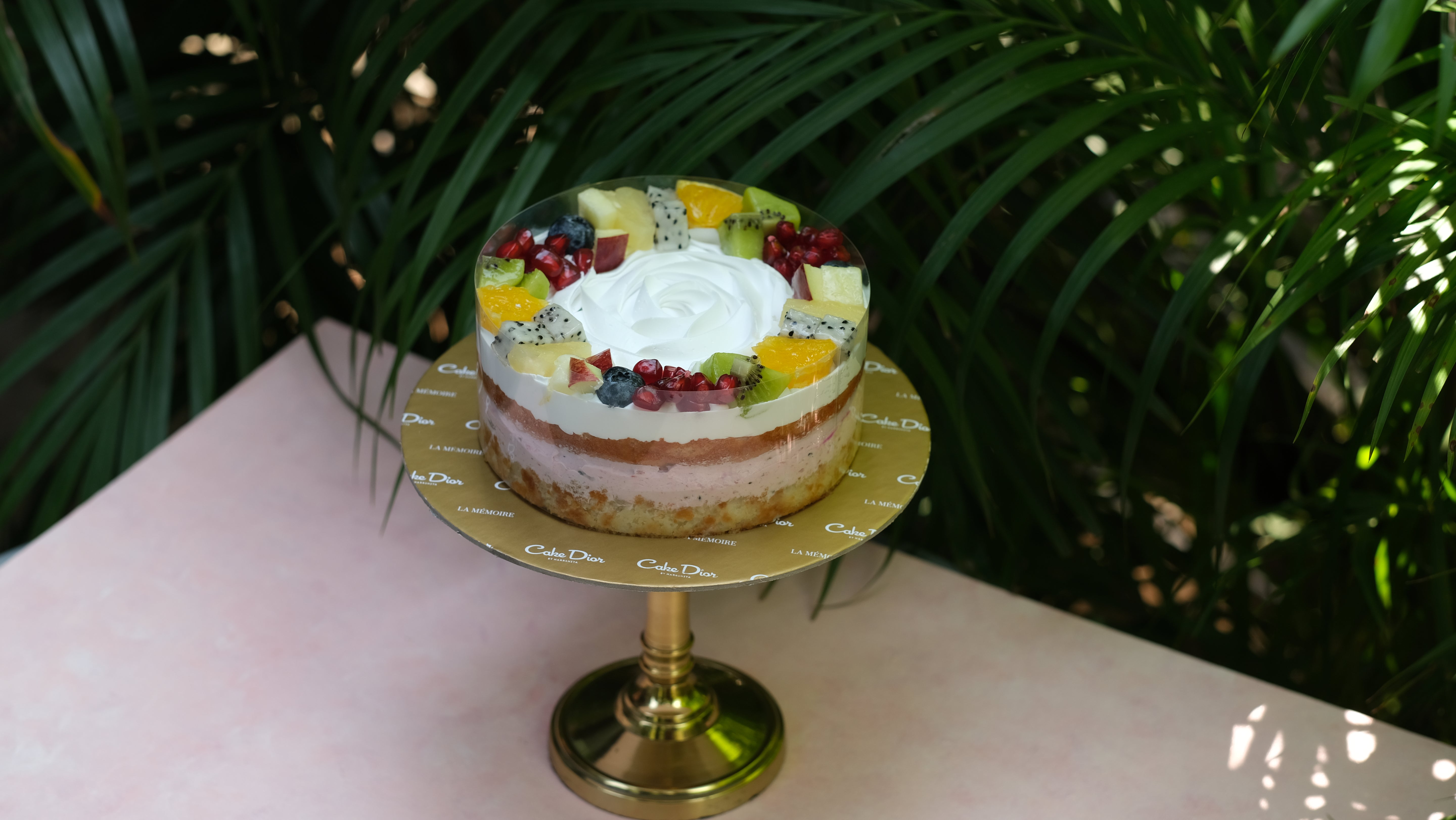 Fresh fruit cake